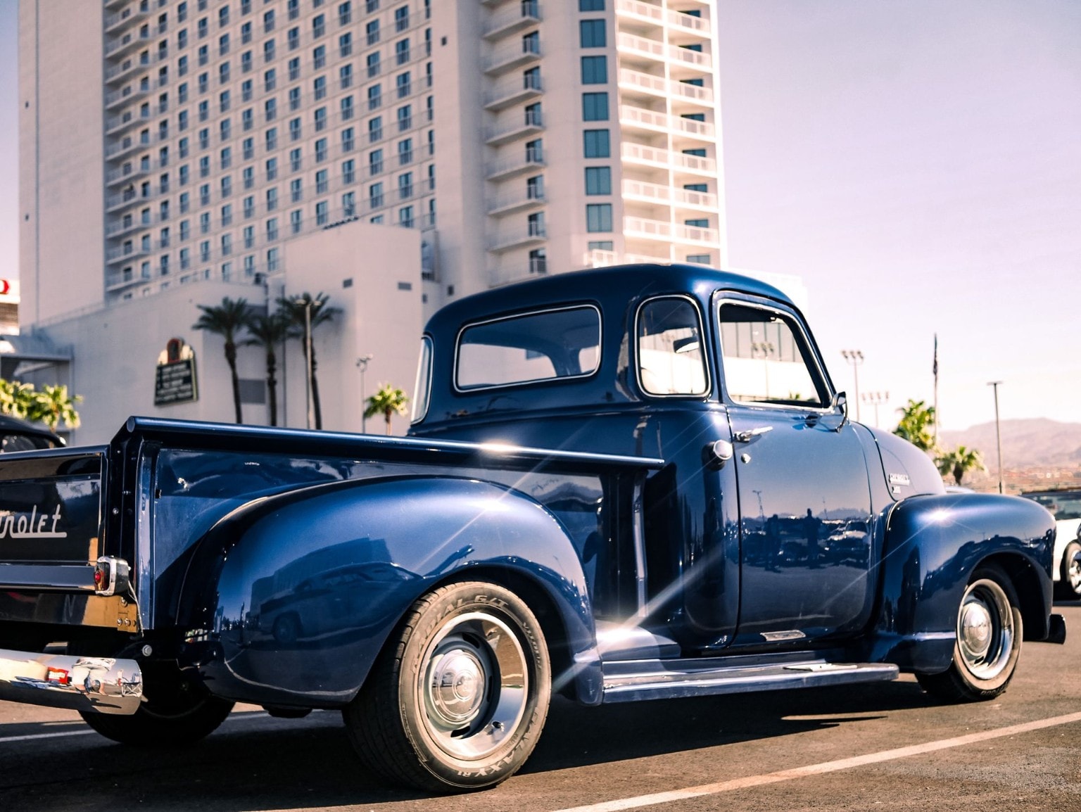 1955 Chevrolet Pickup in Kandy Cobalt Blue — historic automotive colour reference for Biolumine designation KK05