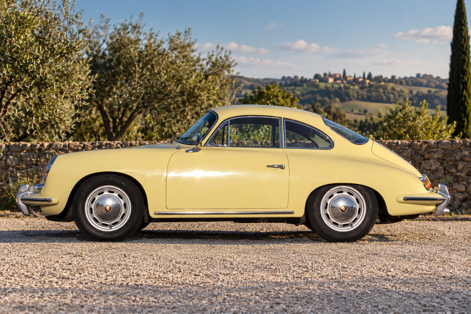 Porsche 911 in Champagnergelb Champagne Yellow L6405 — colour reference detail